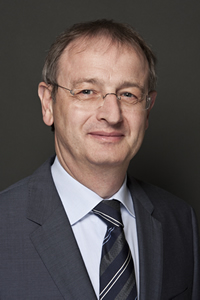 Dr Wilfried Schaefer