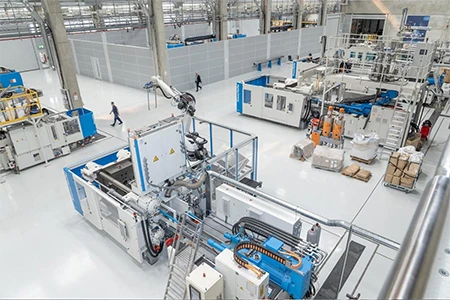 Precision Medical Injection Moulding Machines: The KraussMaffei CX Series